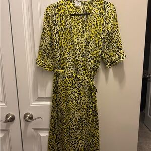 Baum Und PFERDGARTEN lemon and black leopard wrap Dress